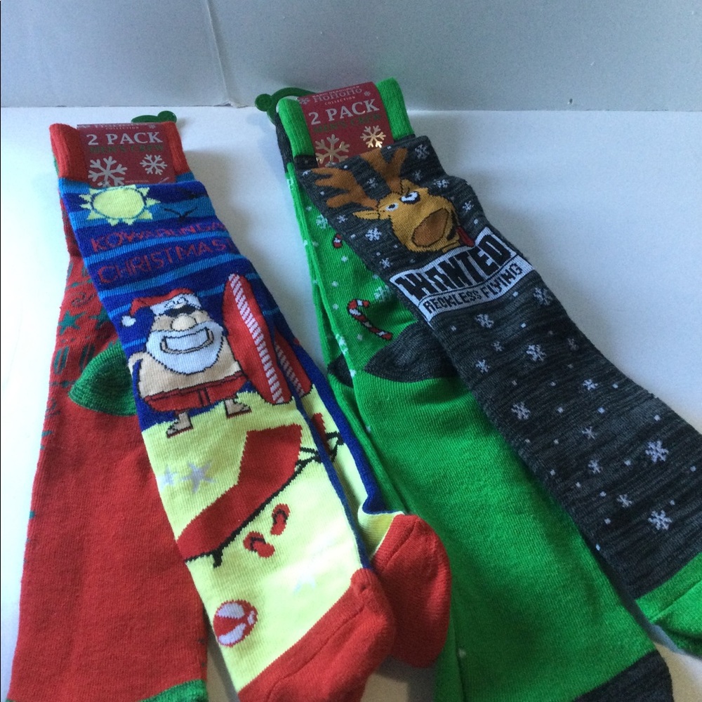 NWT mens crew socks Two packs of 2 (4 prs) holiday